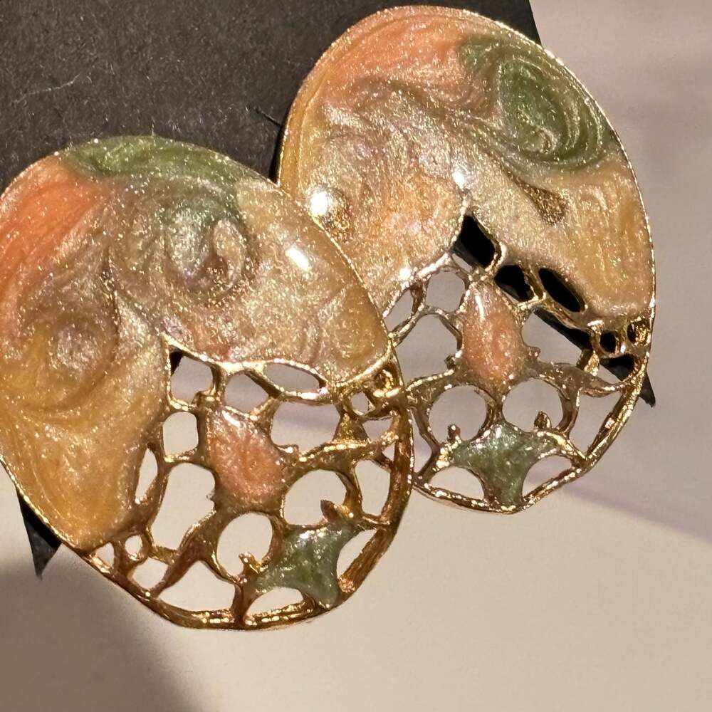 Vintage Gold Tone Pastel Marble Enamel Filigree Stud Earrings